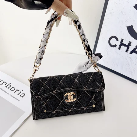 シャネル風 iPhone Galaxy ケース デニム キルティング CCロゴ チェーンバッグ 斜め掛け