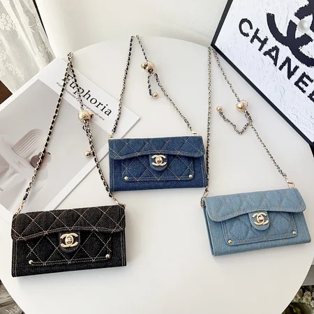 シャネル風 iPhone Galaxy ケース デニム キルティング CCロゴ チェーンバッグ 斜め掛け