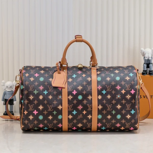 ルイヴィトン Keepall 50 キーポル Craggy Tyler 手描きモノグラム カラフル 雛菊 犬 ヌメ革トリム ショルダーストラップ付き 旅行バッグ
