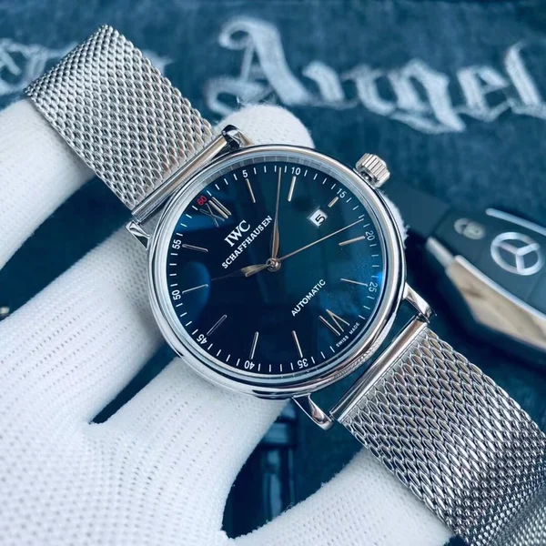 IWC ポートフィノ オートマティック 青文字盤 40mm 316精鋼 ミラネーゼブレス レザー 彫刻裏蓋 メンズ