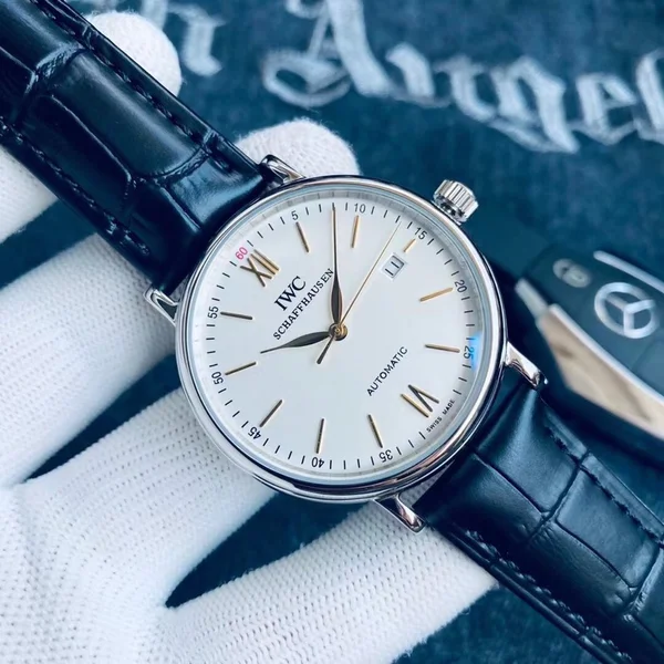 IWC ポルトフィーノ Portofino 白 金針 316精鋼 小説家 時間 物語 哲学