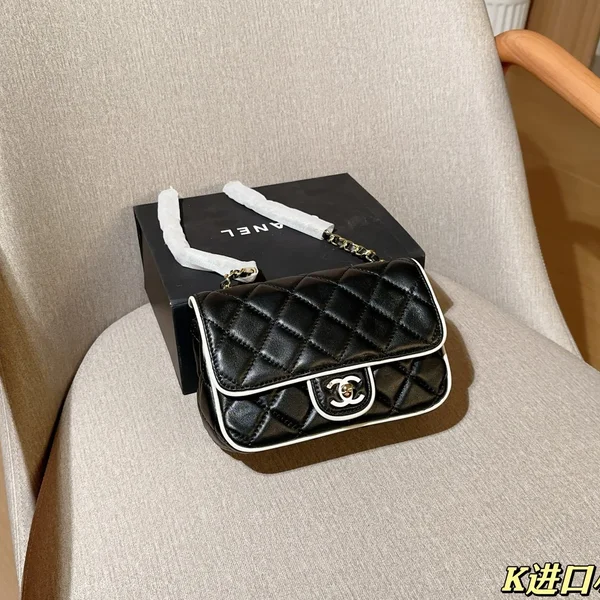 シャネル CHANEL 25p スクエアミニ WOC パンダ 黒白 配色 OL 通勤 ご褒美