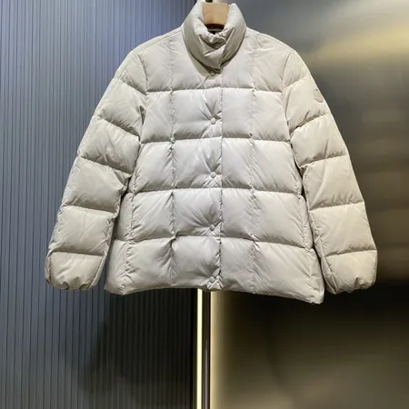 モンクレール MONCLER 米白隠し按扣 立領羽絨 きちんと感 実用的 保護者会